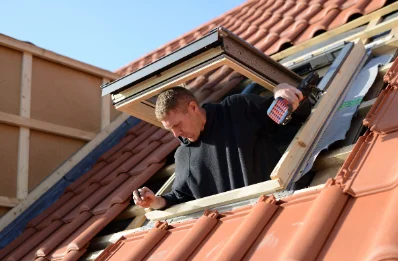Pose de fenêtres de toit Velux à Lupstein